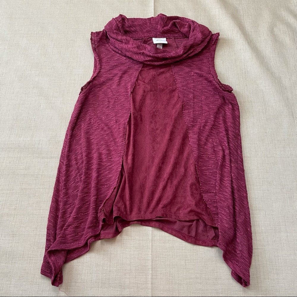 Knox Rose Sleeveless Rounded Hem Blouse Top